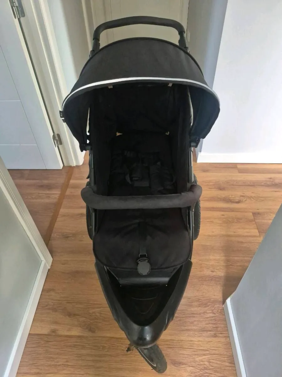 Stroller - Image 3