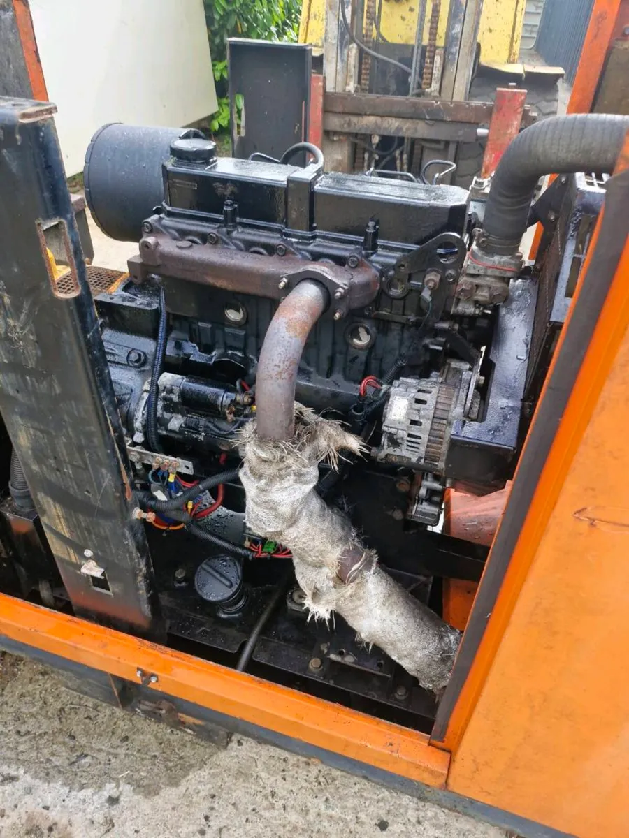 Mitsubishi industrial engine - Image 2