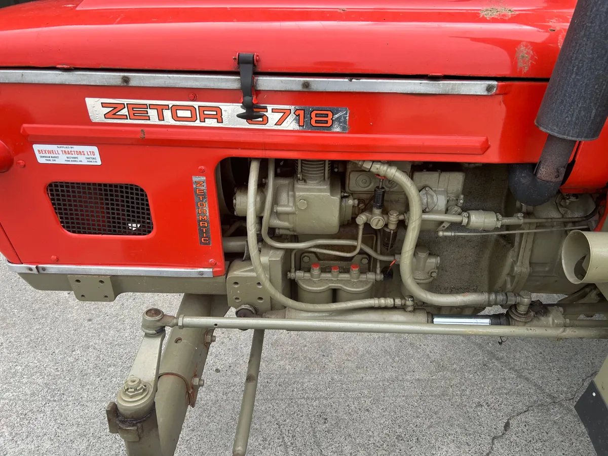 1974 Zetor 5718 2wd - Image 3