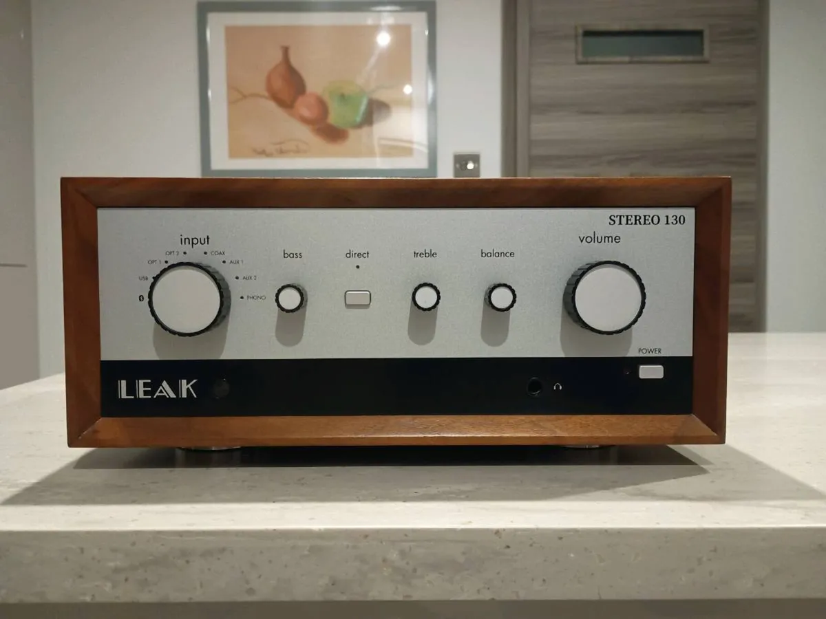 LEAK Stereo 130 - Image 1