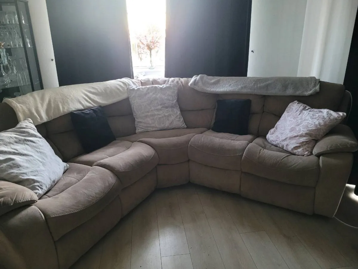 Couch - Image 1