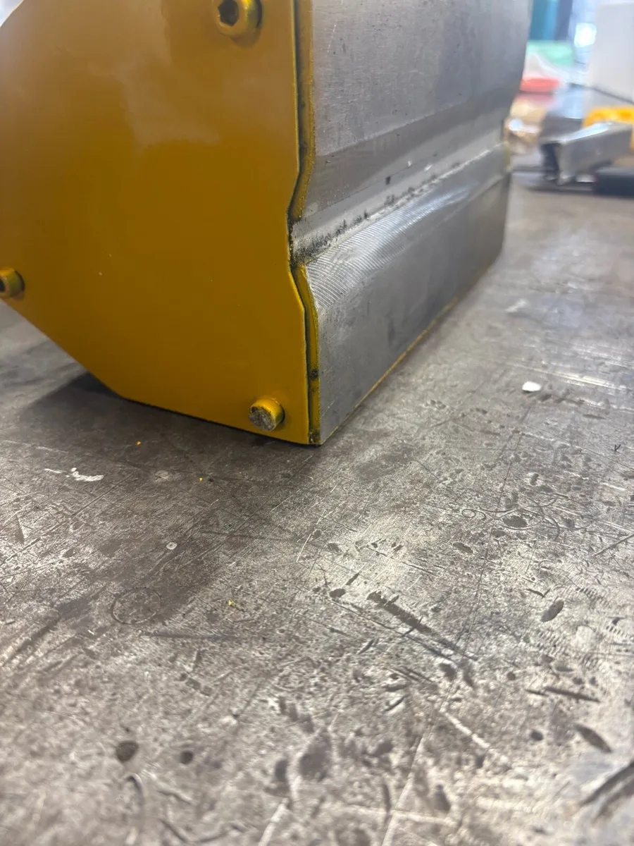 1 Ton lifting magnet - Image 2