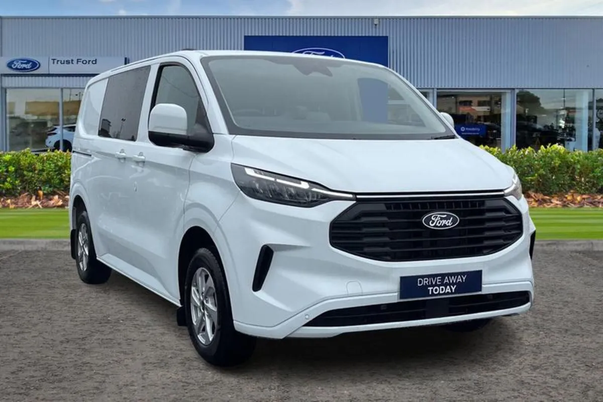 Ford Transit Custom 320 Limited L1 SWB Double Cab - Image 1