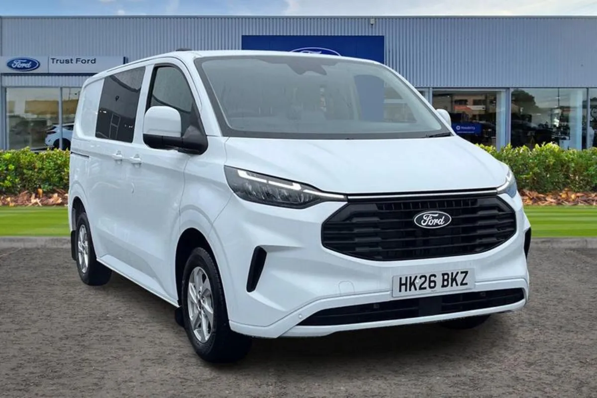 Ford Transit Custom 320 Limited L1 SWB Double Cab - Image 1