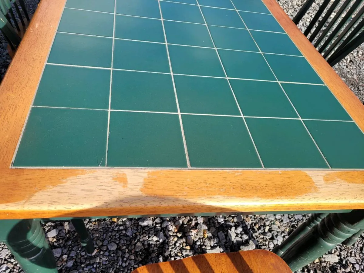 Kitchen Table and 6 Chairs - Image 2
