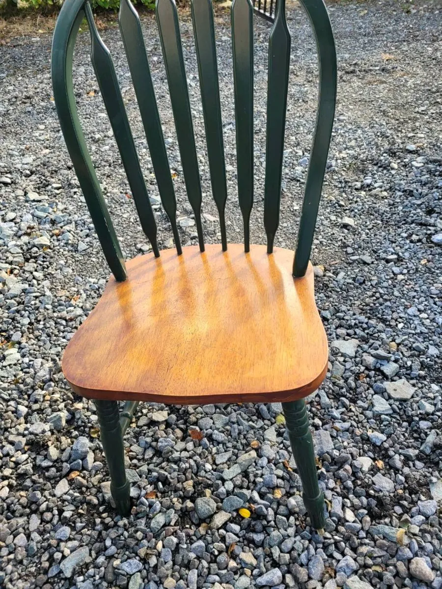 Kitchen Table and 6 Chairs - Image 4