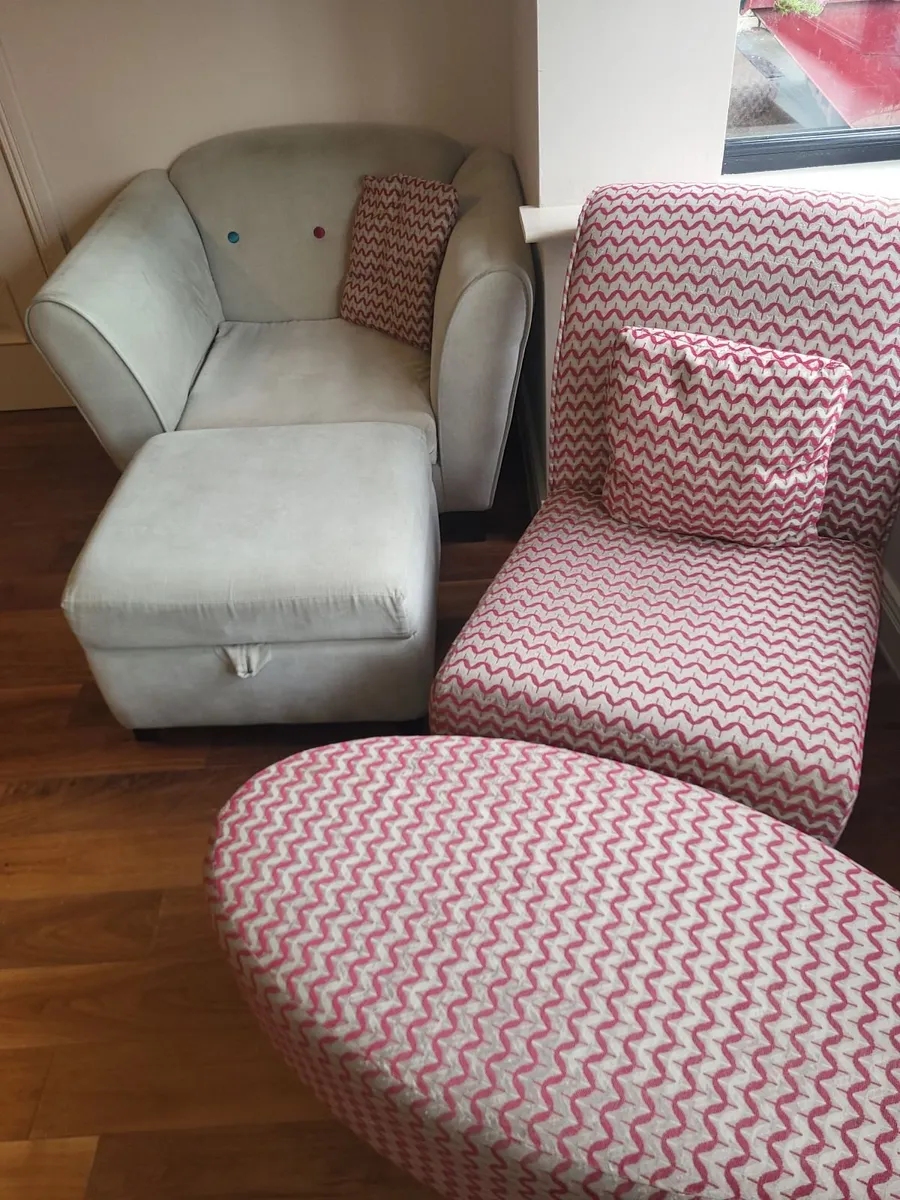 Furniture, couch and armchairs - Image 2