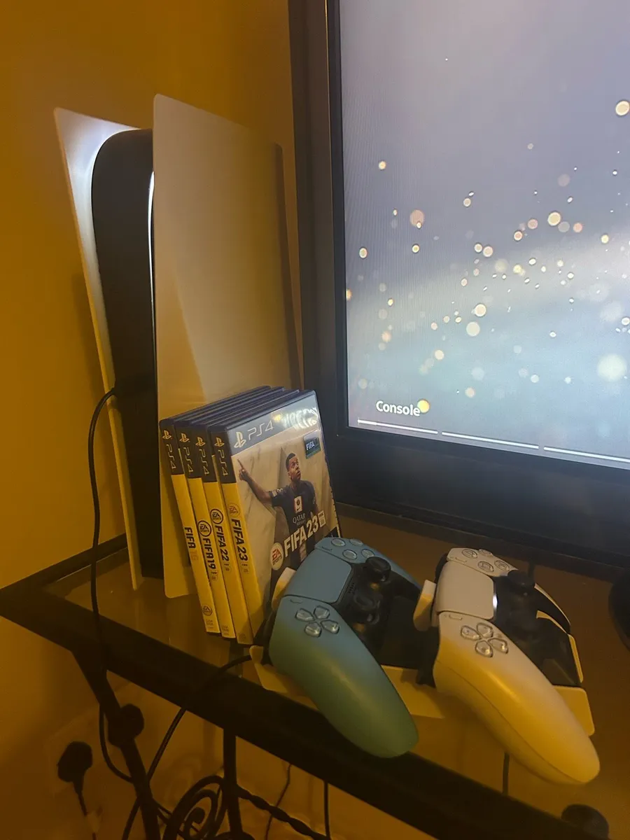 PS5 Disc Drive Edition with two controllers - Image 1