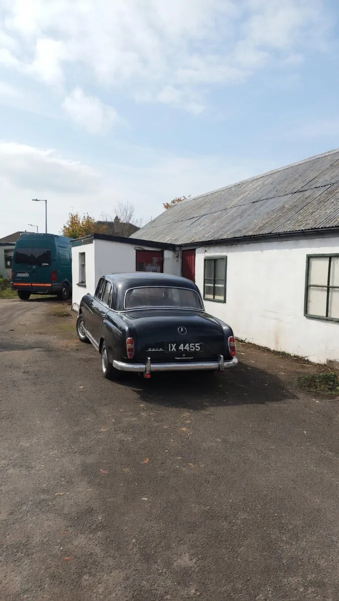 1958 Mercedes Ponton - Image 4