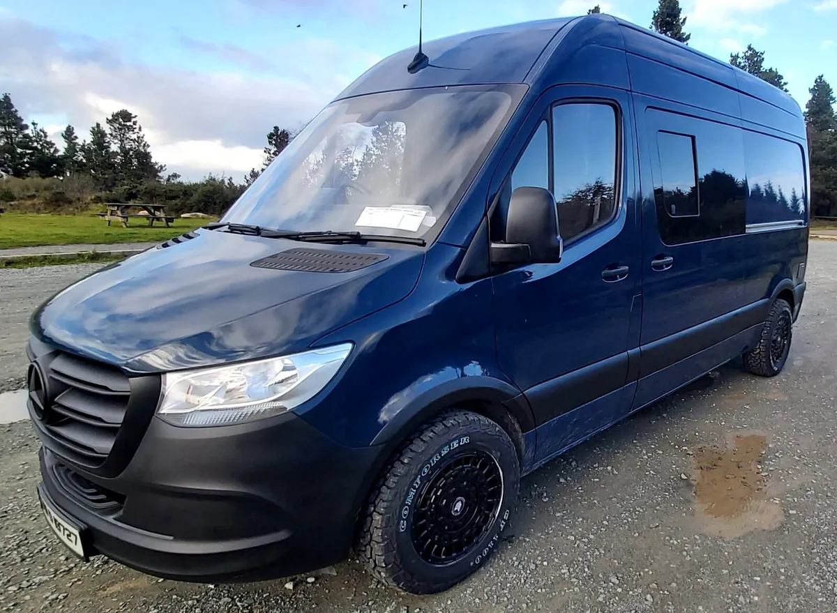 Mercedes sprinter camper - Image 1