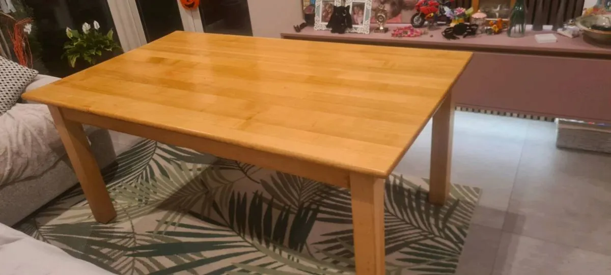 Large solid kitchen table + 6 Chairs - Image 2