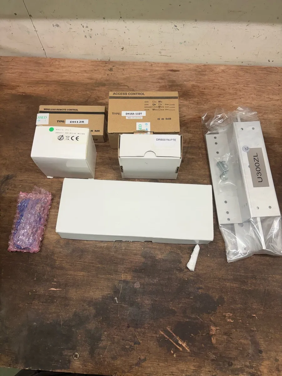 Door lock kit - Image 2