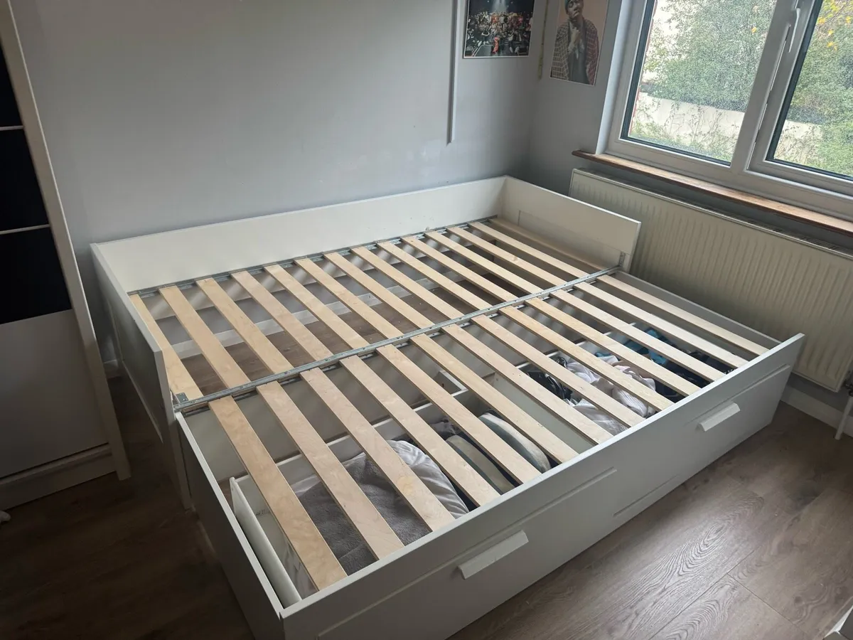 Bed for sale. - Image 4