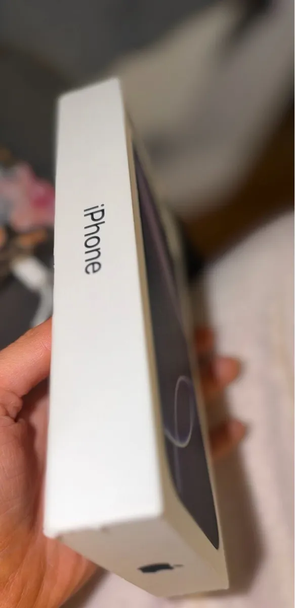 iPhone 16 pro max - Image 3