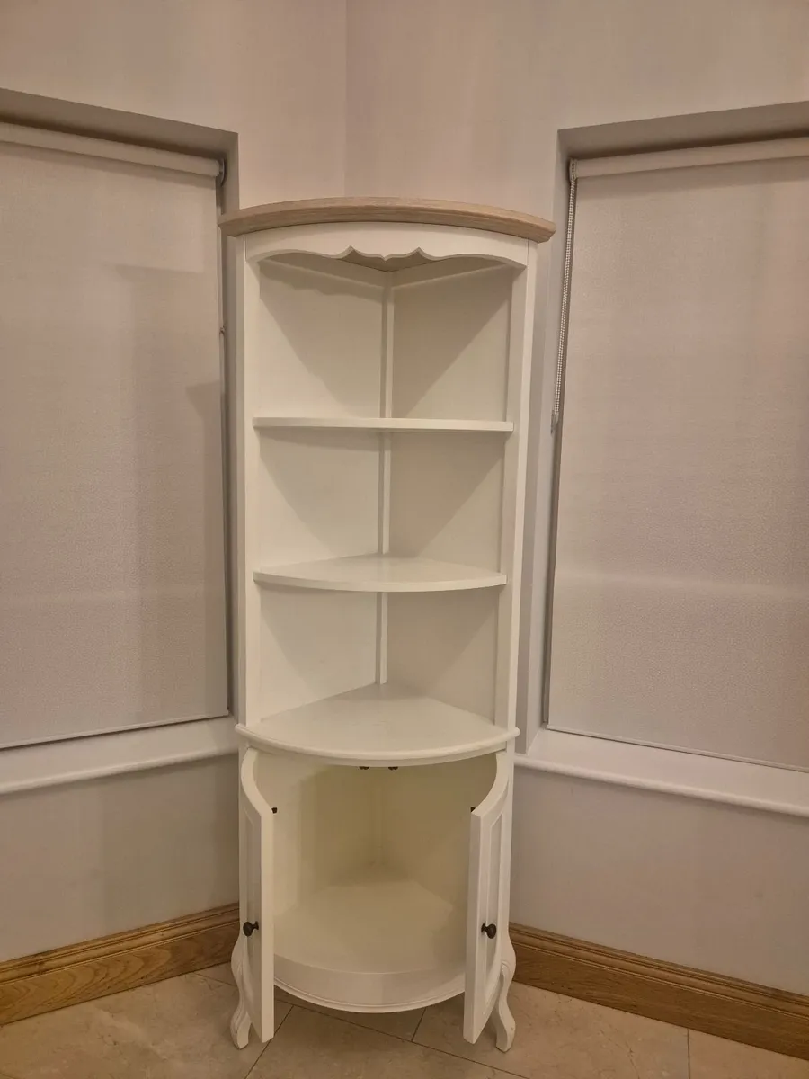 Cabinet - Image 2