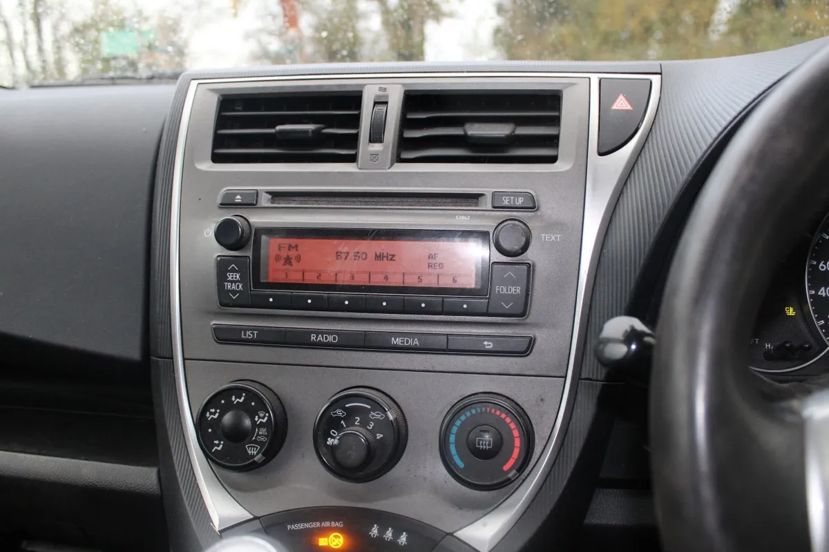 TOYOTA VERSO-S 1.33 VVTI - Image 4