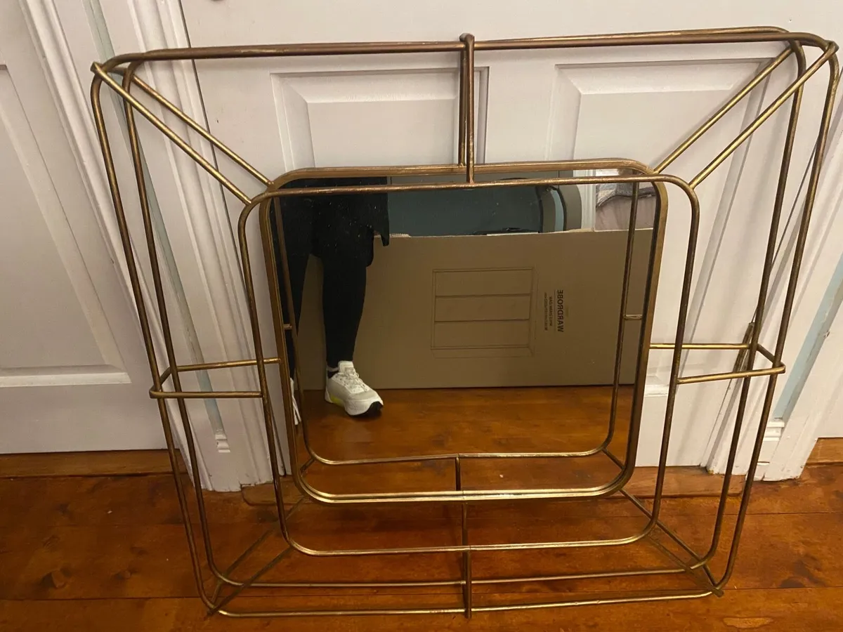 Mirror - Image 2