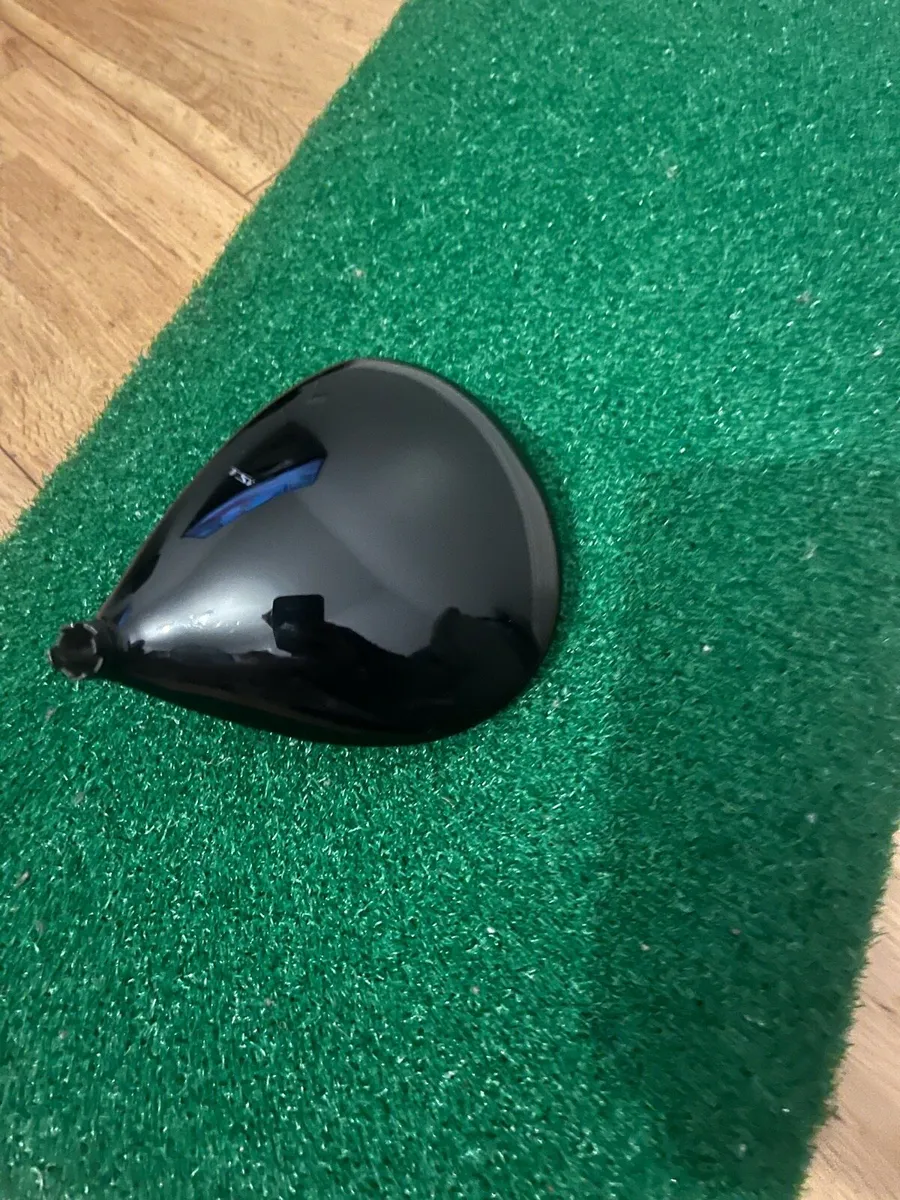 Titleist Tsi3 9 degree Driver Head ( Head Only) - Image 2