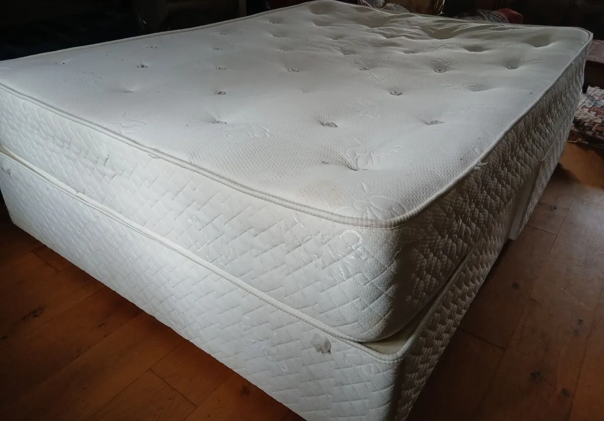 King size divan bed base and mattress - Image 2