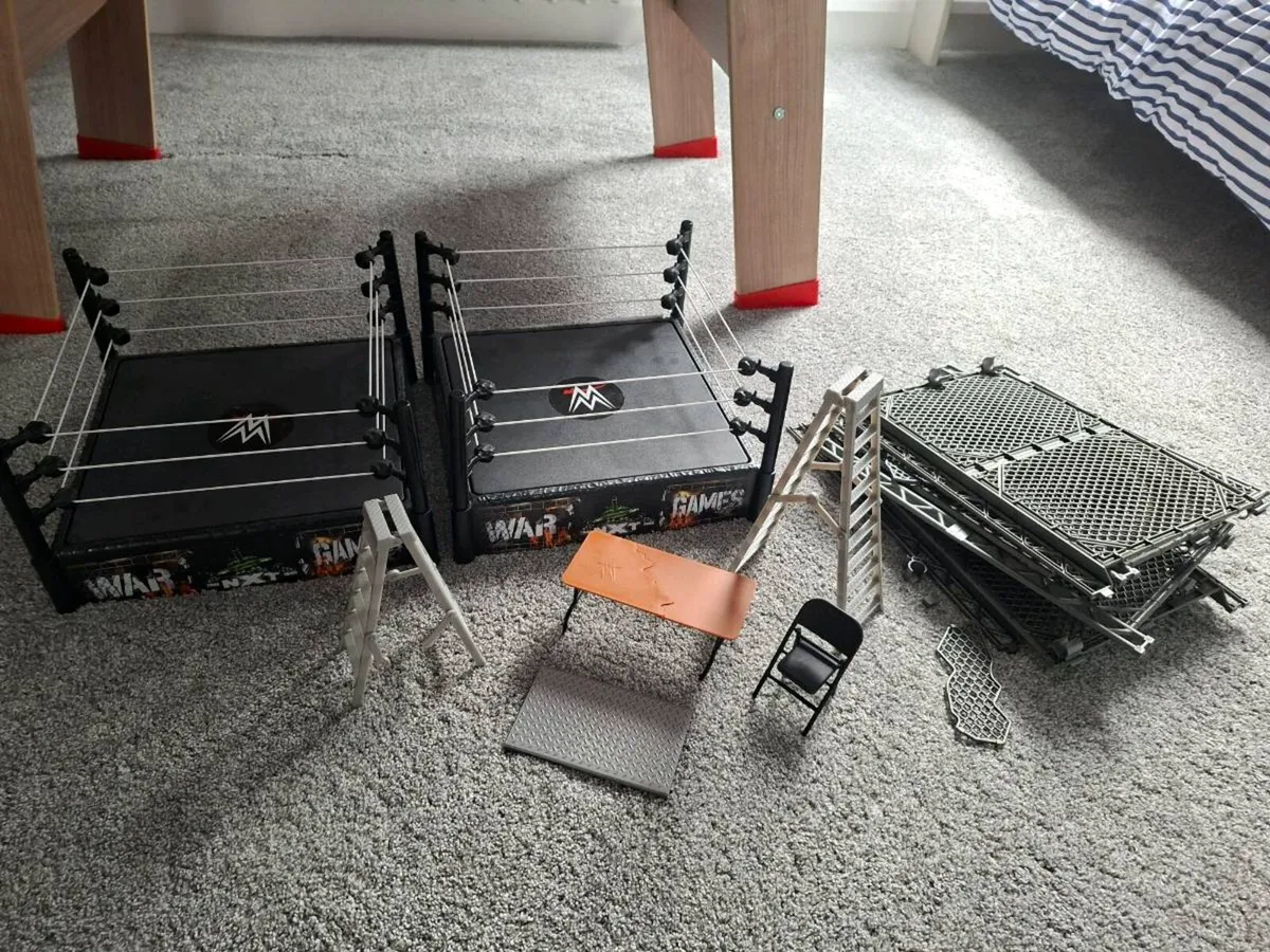 WWE Playset Survivor Series War Games