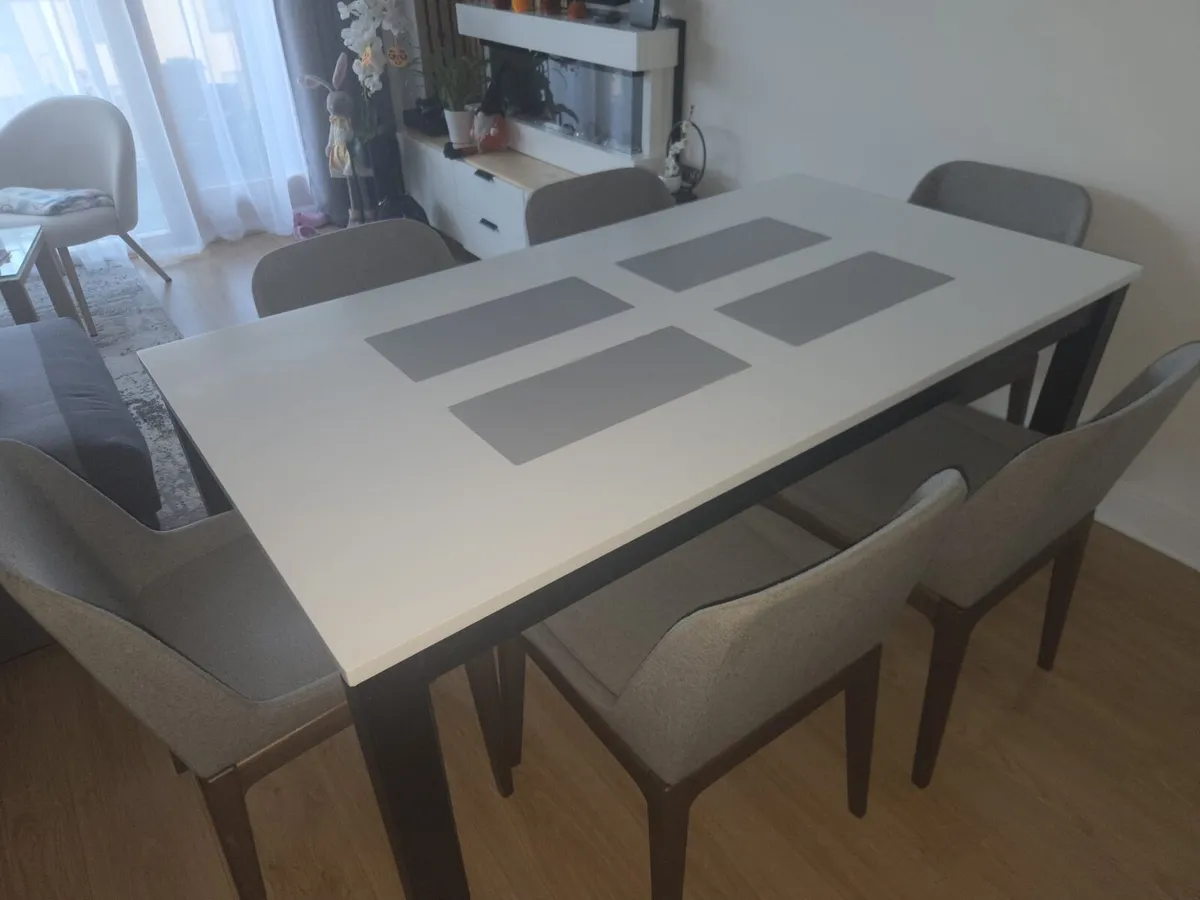 Dining Table - Image 3