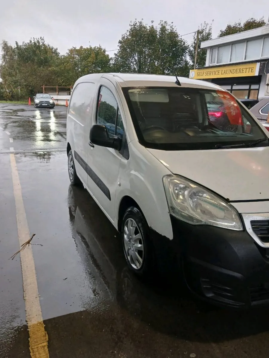 Peugeot Partner - Image 2