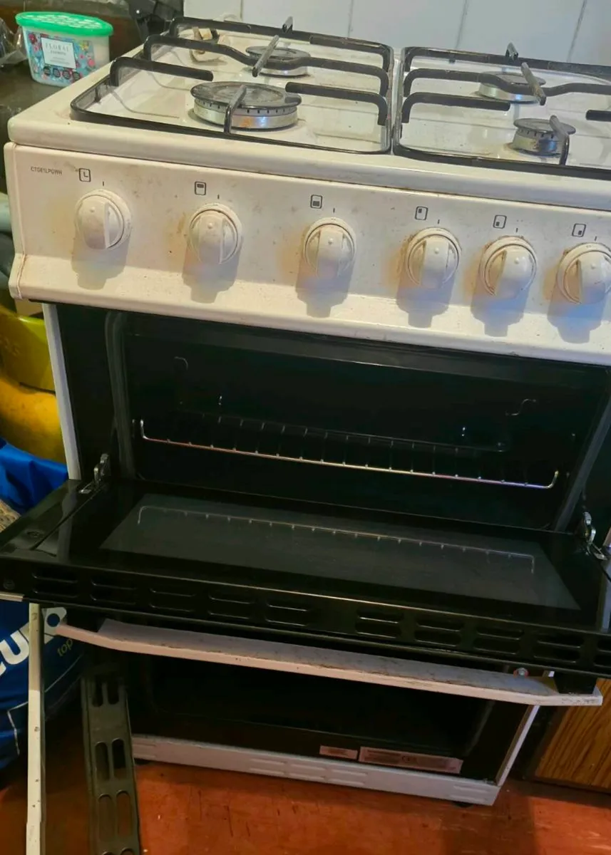 Kitchen bits - Image 3