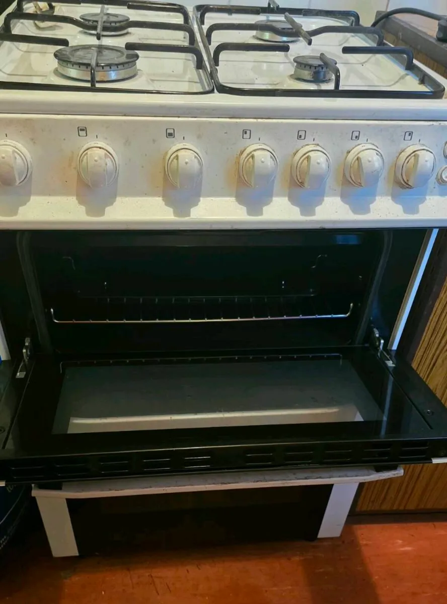 Kitchen bits - Image 4