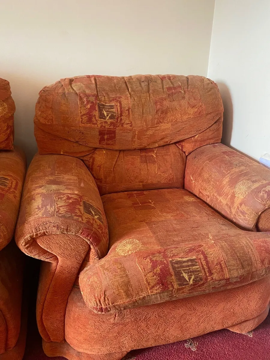 3 Seater Couch & 2 Armchairs - Image 3