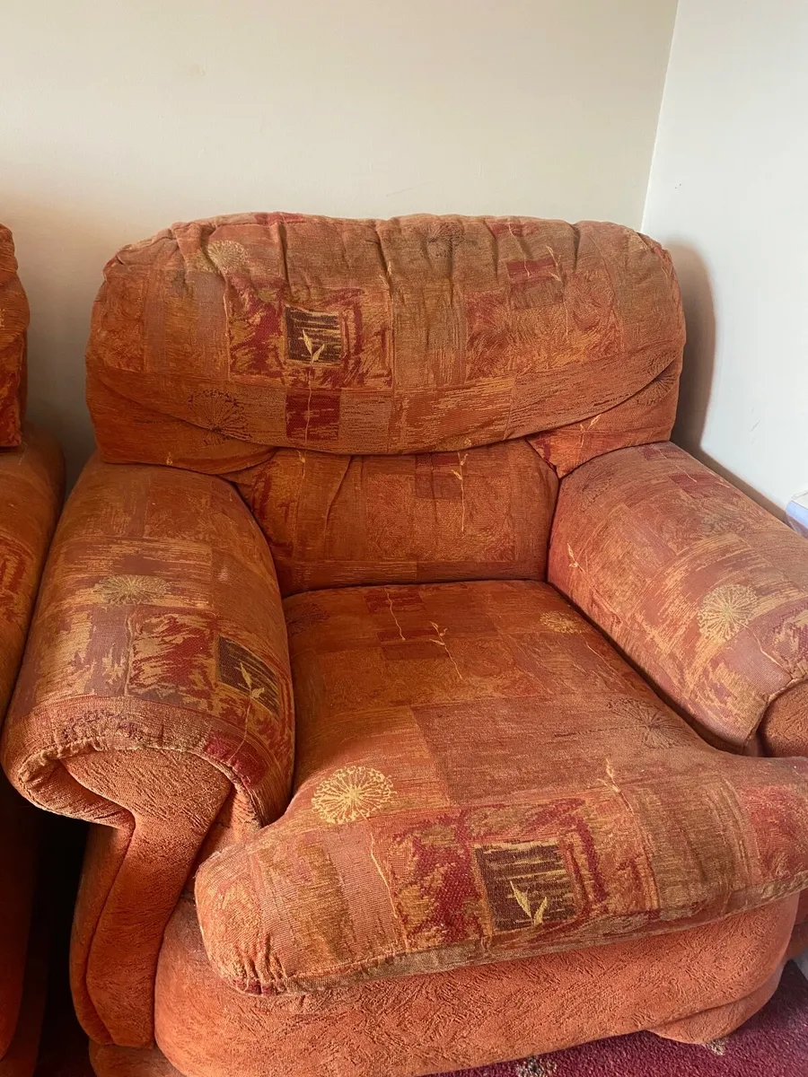 3 Seater Couch & 2 Armchairs - Image 4