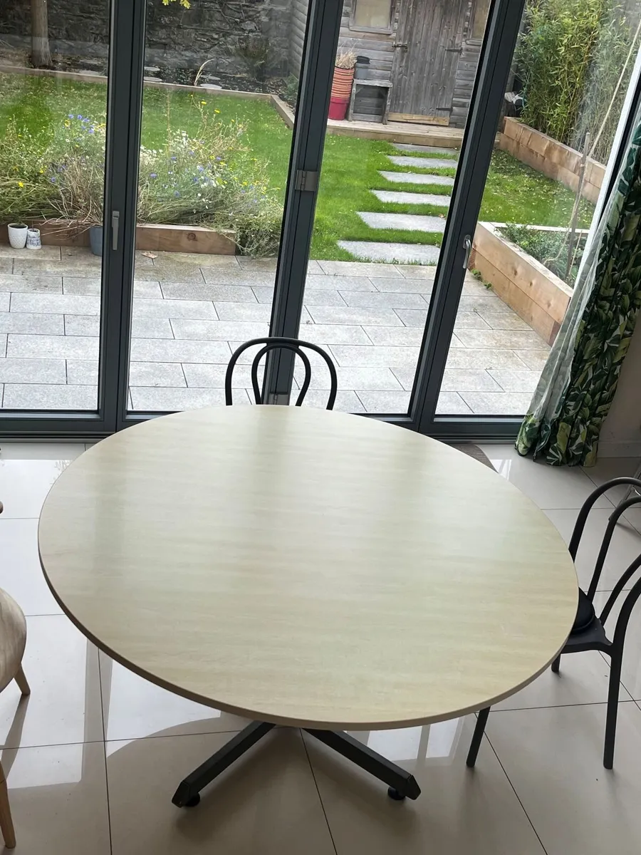 dining table - Image 1