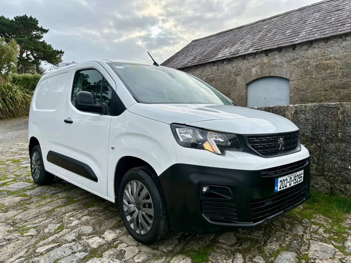 2020 Peugeot Partner Professional - Image 2