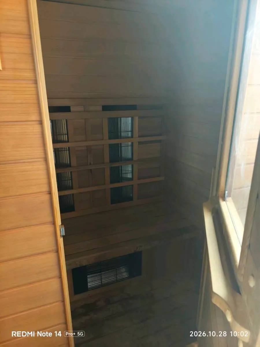 Sauna - Image 2