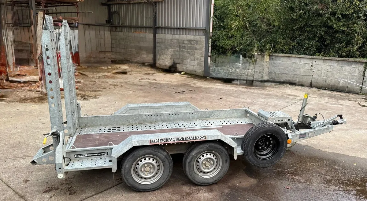 Plant Trailer - Image 1