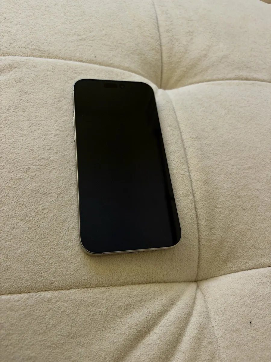 iPhone 16 Pro Max - 256gb - 100% Battery Health - Image 4