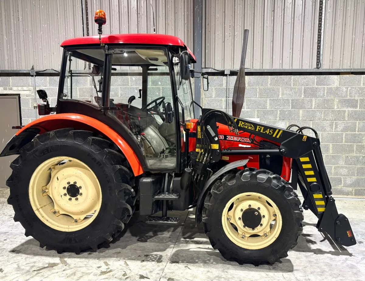 ZETOR 6341 SUPER c/w Loader **3400hrs** - Image 2