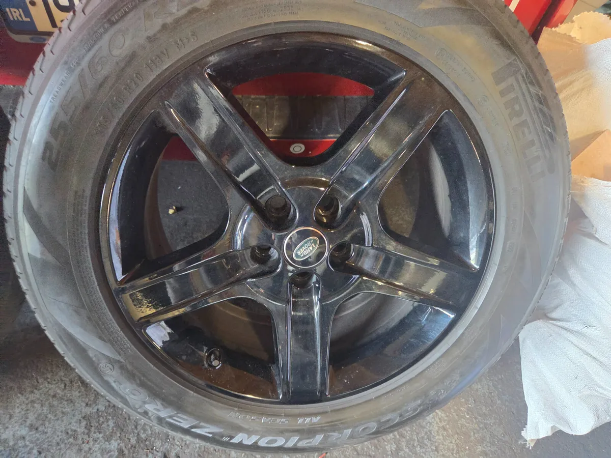 LANDROVER DEFENDER ALLOYS 255/60/R20 - Image 3
