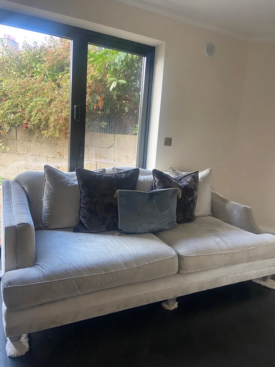 Sofa - Image 3