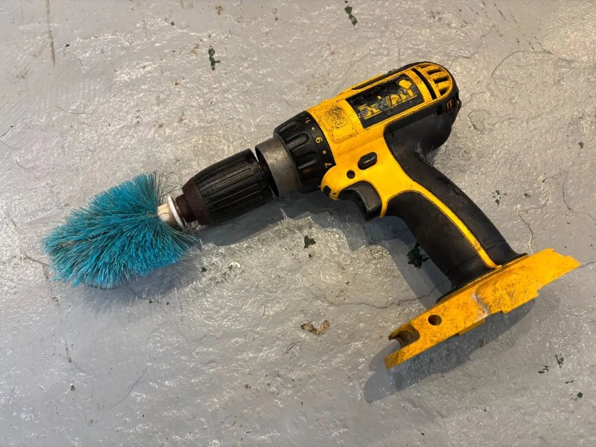 DEWALT CORDLESS POWER TOOL SET - FOR SALE - Image 3