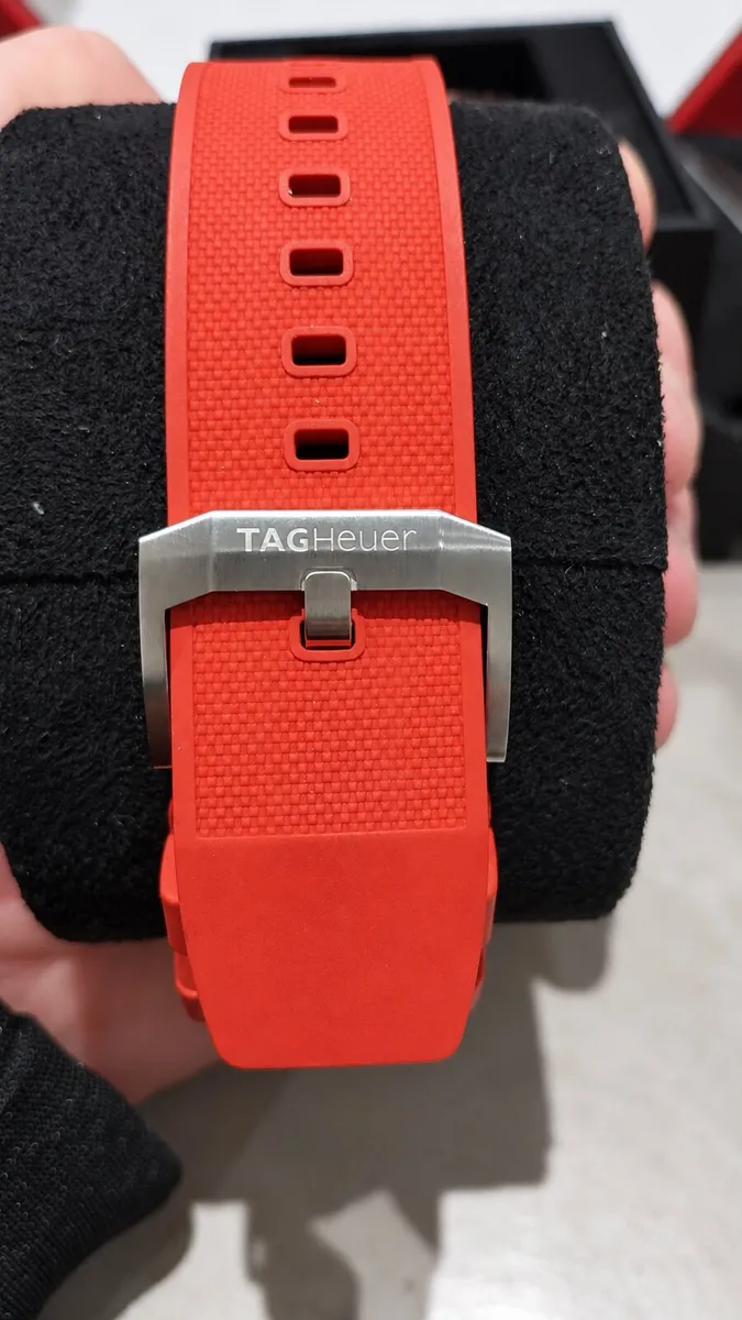 TAG Heuer Red F1 Mens Watch - Image 4
