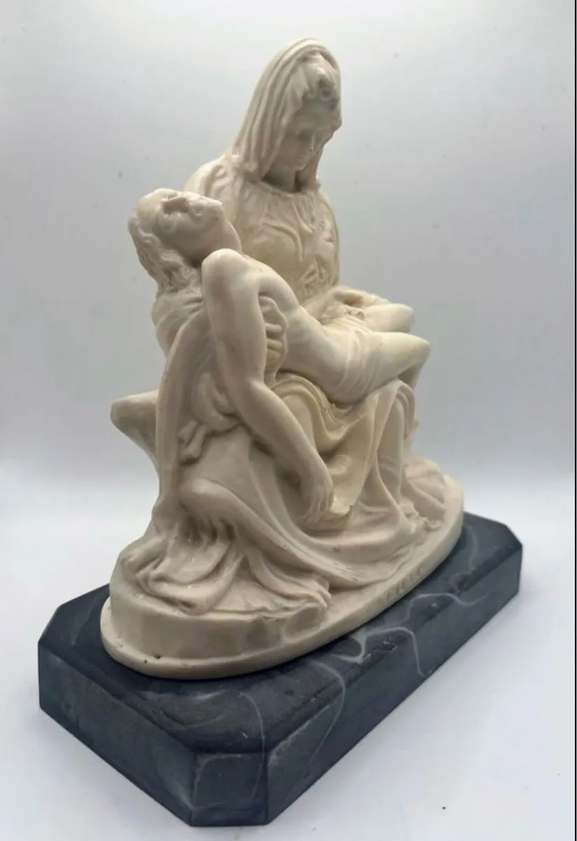 Antique sculpture - Image 4