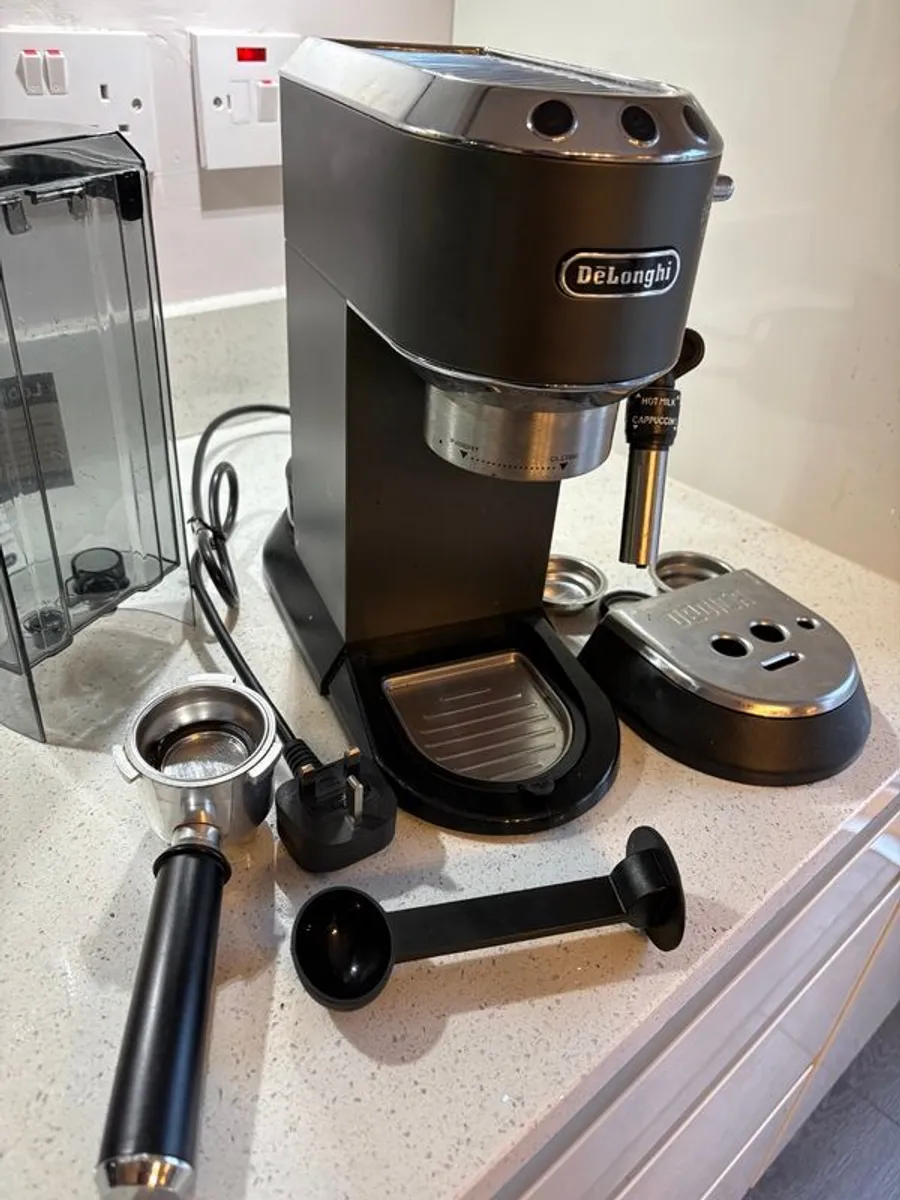 DeLonghi Coffee Maker EC685 Dedica Style - Image 2