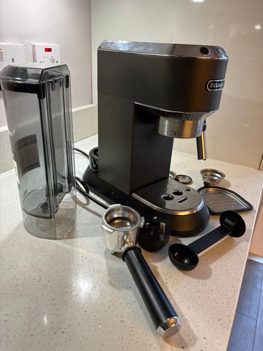DeLonghi Coffee Maker EC685 Dedica Style - Image 3
