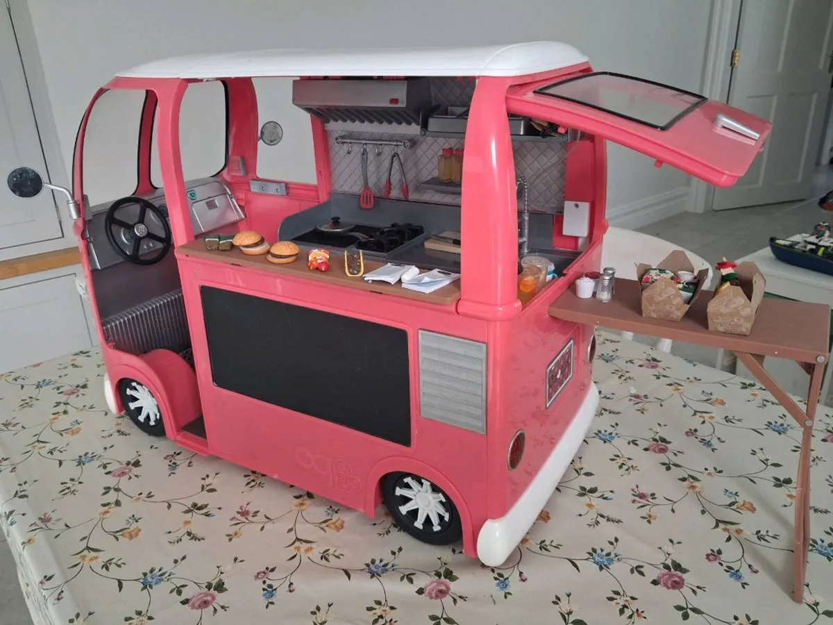 Our generation food truck and dolls - Image 2