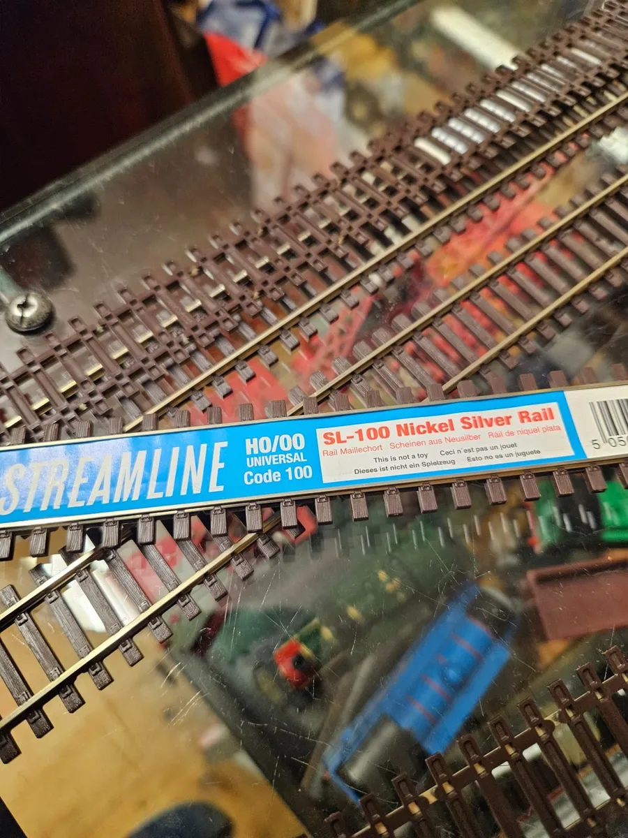 Hornby Peco OO Gauge Flexi Track x 5 - Image 3