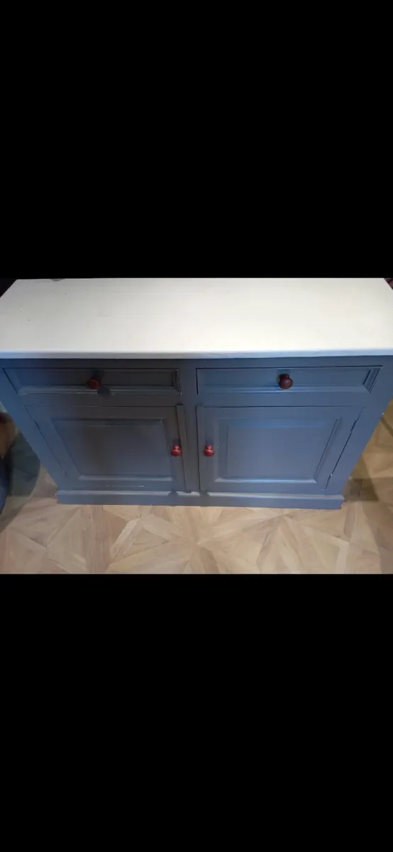 Sideboard