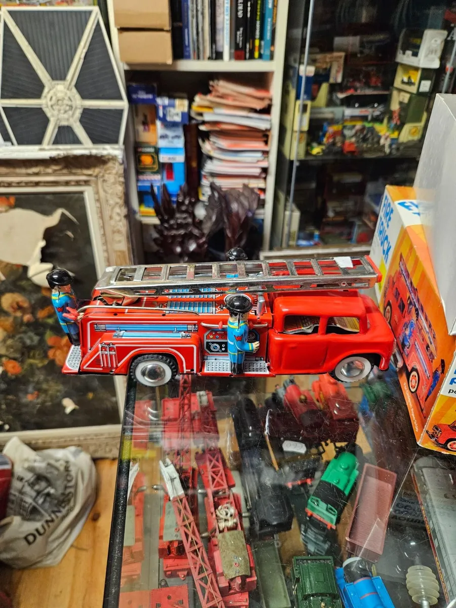 Tinplate Fire Engine - Image 4