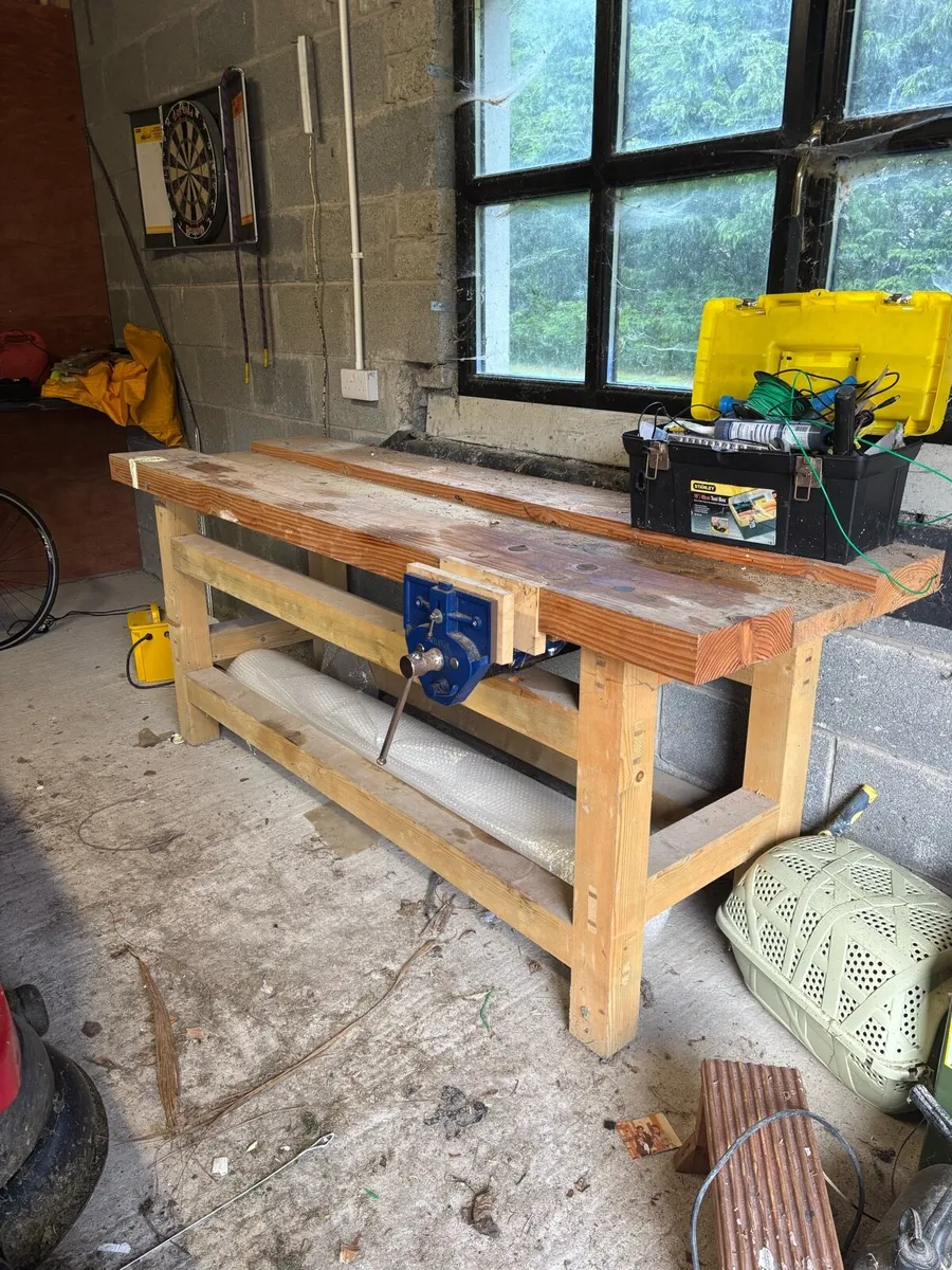 Woodworking bench - Image 2