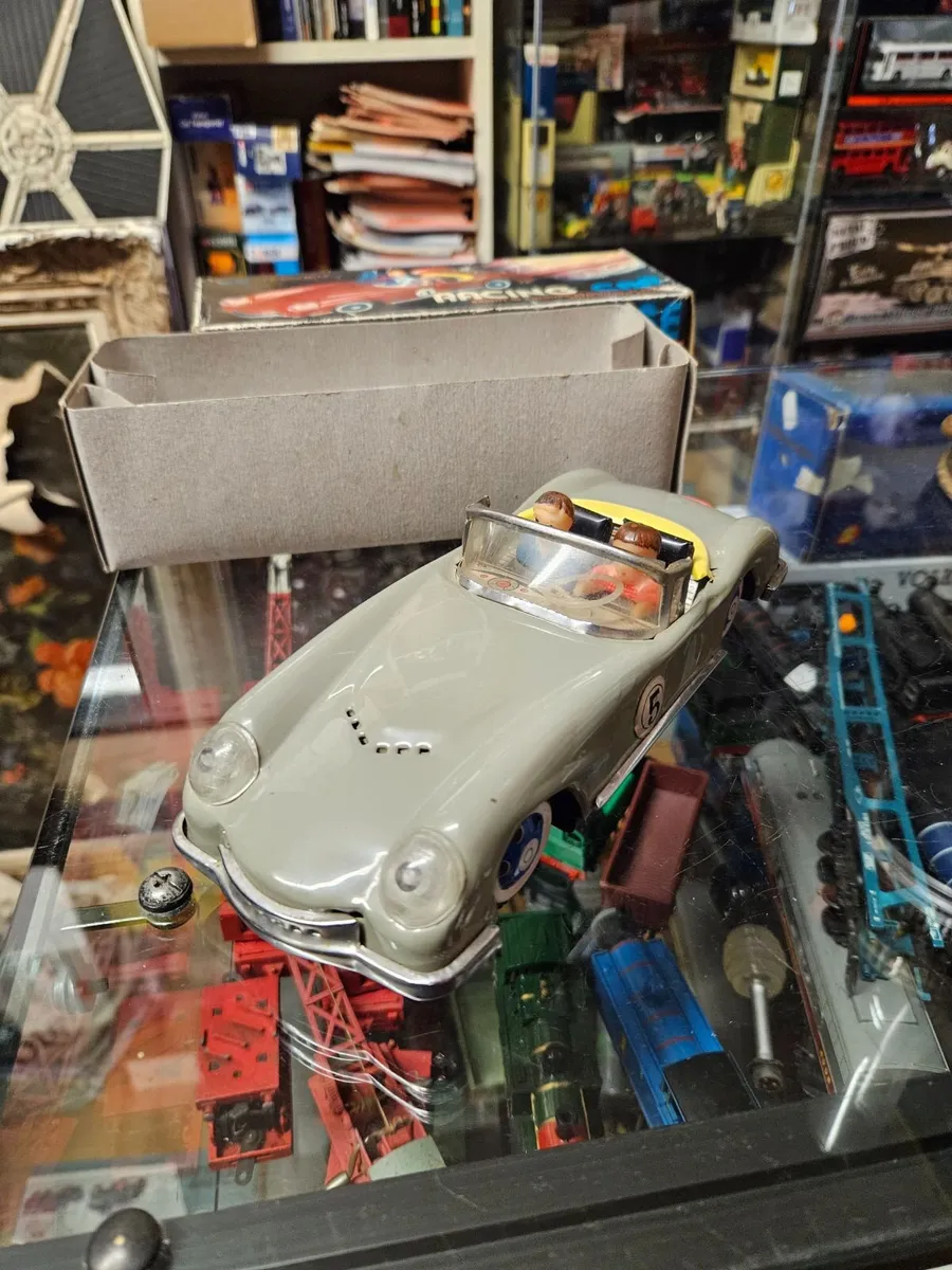 Tinplate Car - Image 2