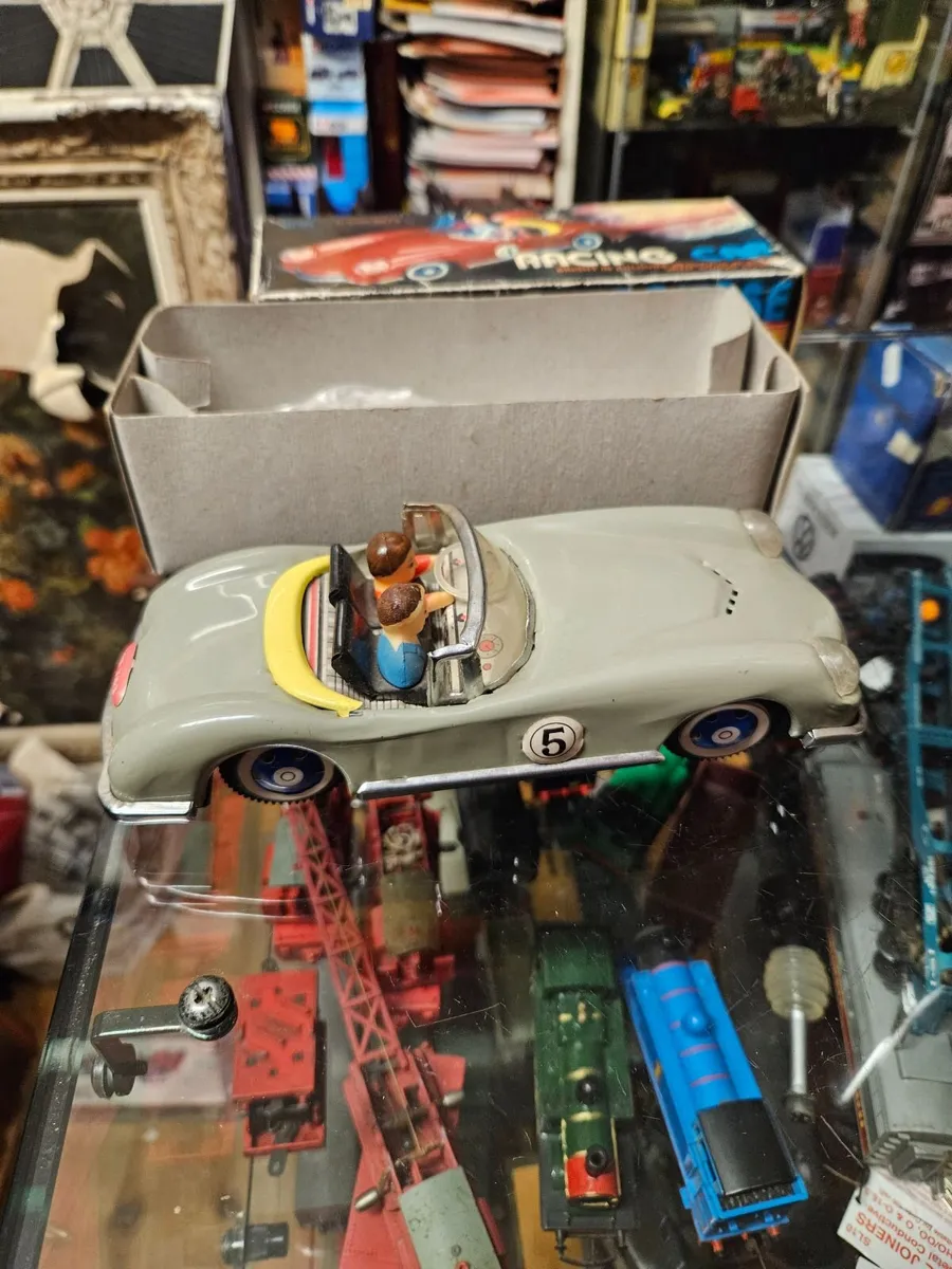Tinplate Car - Image 3